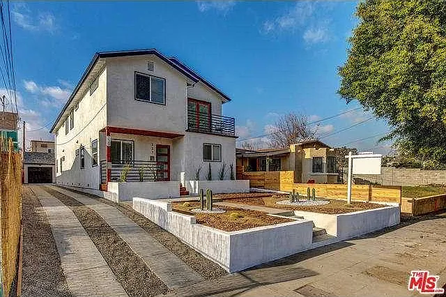 337 N Dillon St — Photo 4