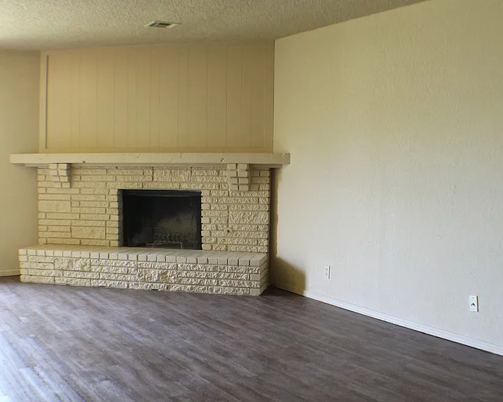1312 W Pittsburg St — Photo 8