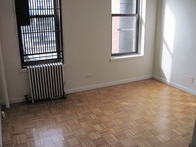 2nd image of 46 Allen St APT 4d