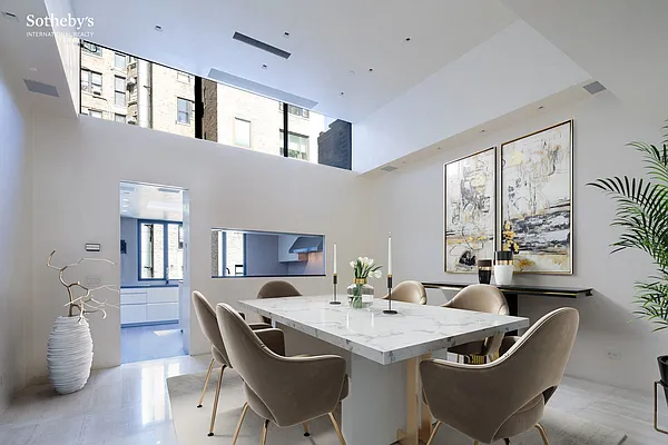 Sold by Sotheby's International Realty | media 5