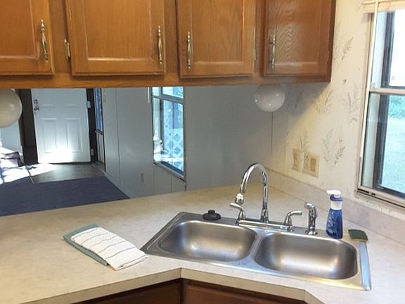 4th image of 5567 Bantola Dr