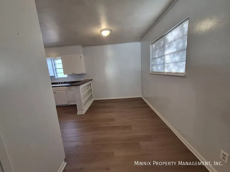 4226 SW 2nd Ave #6 — Photo 7