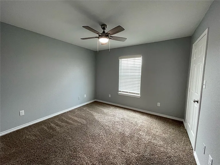 3838 Oldenburg Ln — Photo 15