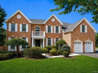 16 Eagle Ct, White Plains, NY 10605
