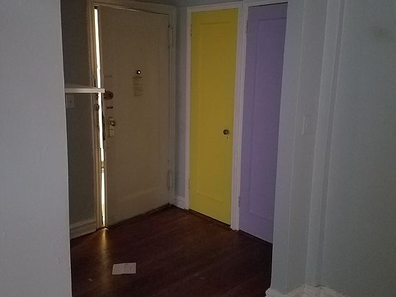 2nd image of 1536 51st St APT A3