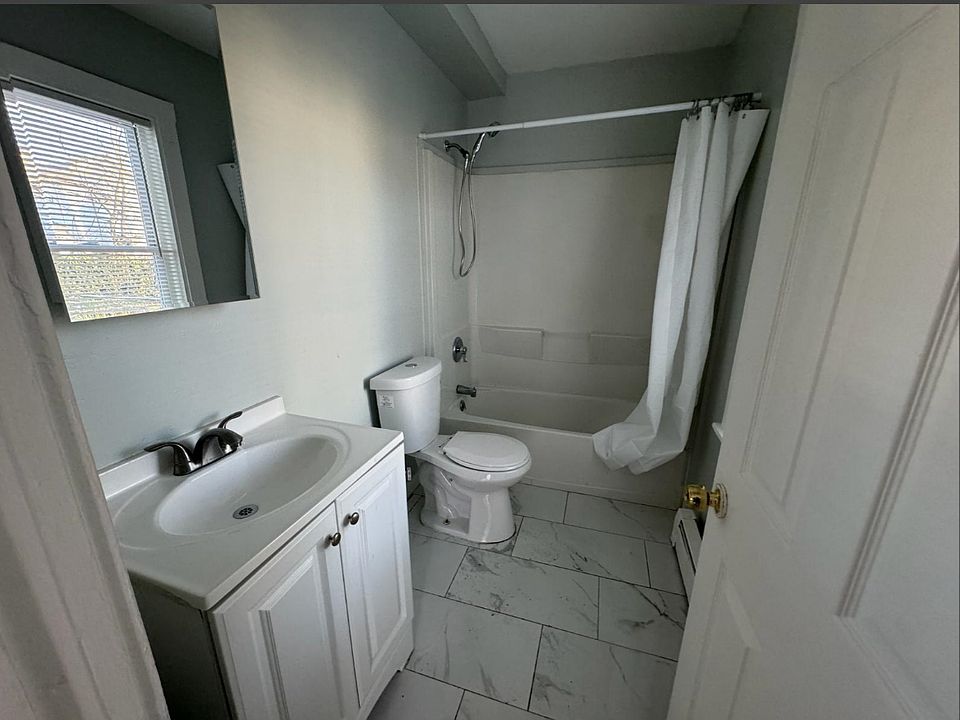 1st image of 148 Rosette St #1B