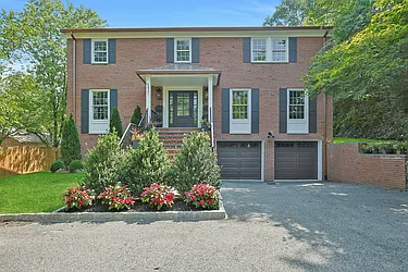 5431 Arlington Avenue