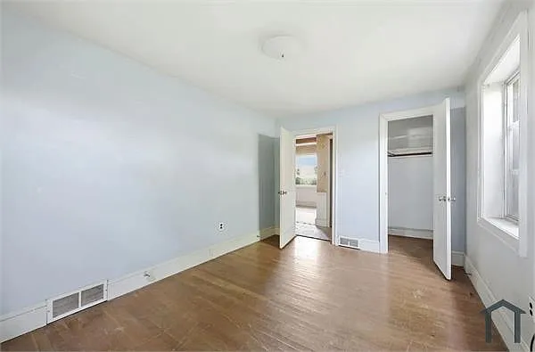 6628 University Pkwy — Photo 11