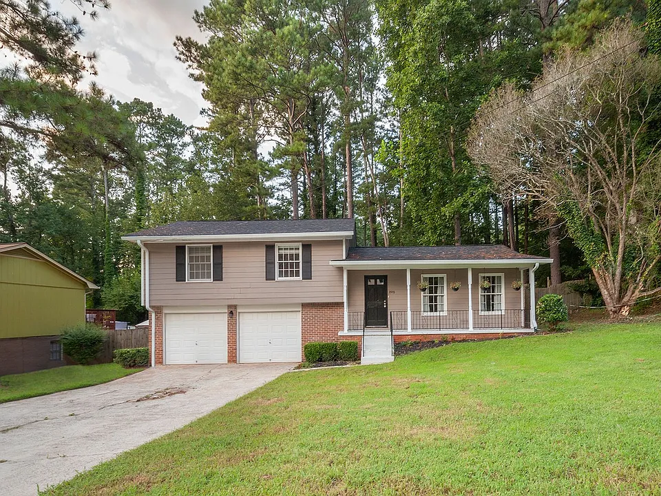3976 Wedgefield Cir