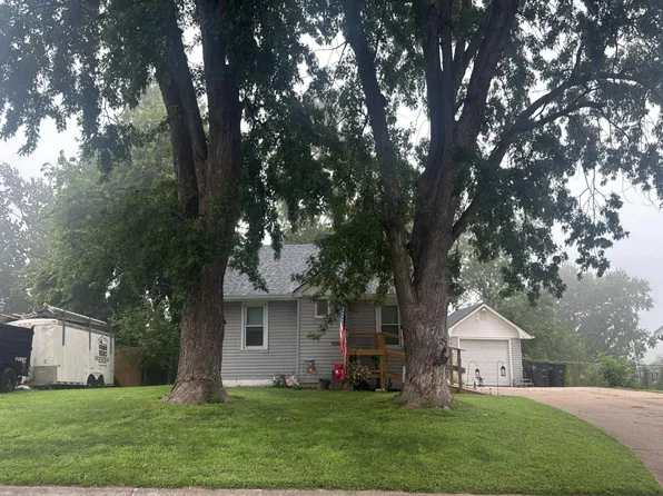 5505 S 53rd St, Omaha, NE 68117