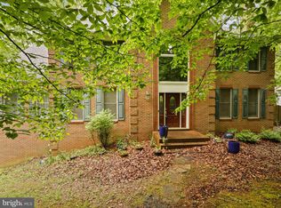 5135 Cannon Bluff Dr, Woodbridge, VA 22192