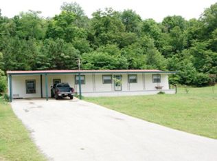 179 Carr Ave, Livingston, TN 38570