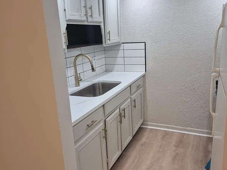 7855 S Kedzie Ave #2D — Photo 6