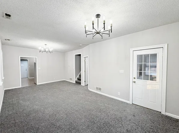2735 Fremont St, Toledo, OH 43605