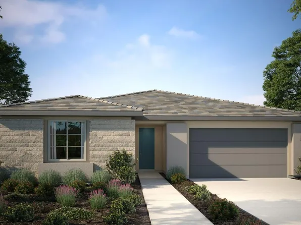 4514 Crown Bluffs Dr, Madera, CA 93636