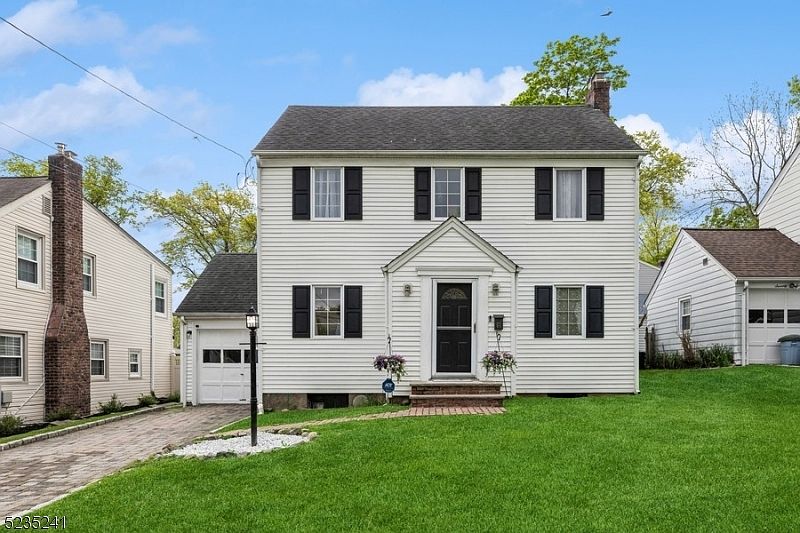 66 Werner Pl, Teaneck, NJ 07666 MLS 3856312 Zillow