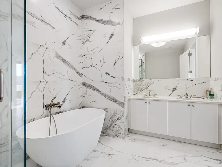 3 Somerset Ln #608 — Photo 9