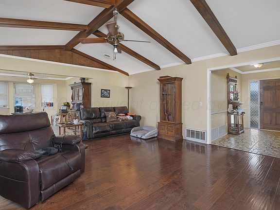 5th image of 4442 Summit Cir