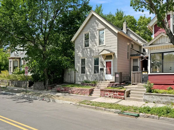 53 Dale St N, Saint Paul, MN 55102