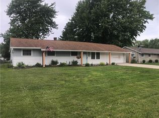 6098 Reynolds Rd, Mentor On The Lake, OH 44060