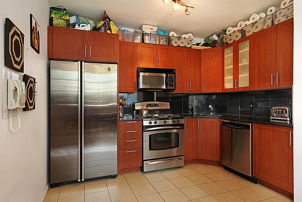 Rented by Corcoran | media 2