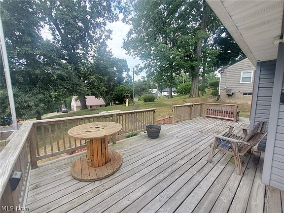 5th image of 265 Taylor St