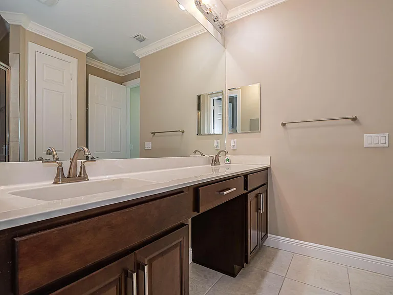 2529 Bella Vista Cir — Photo 15