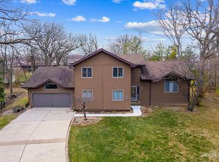 203 Oak Ct, Minooka, IL