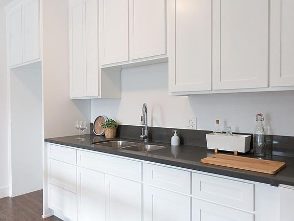 4th image of 5957 Barton Ave #105