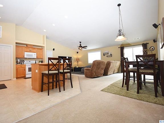 3rd image of 5620 McKinley Ct