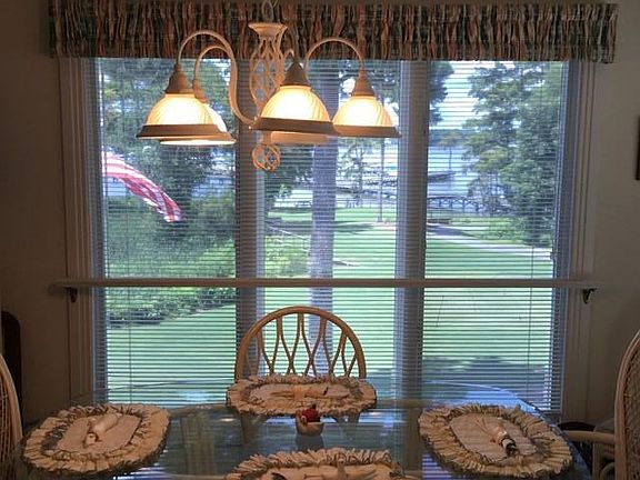 3rd image of 415 Albemarle Blvd APT 6B