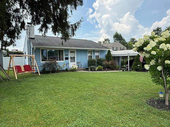 2nd image of 7683 Arlington Ave