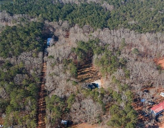 3rd image of 247 Lee Road 799