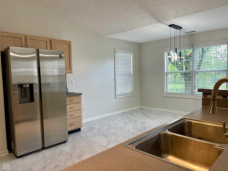 1058 Sugar Maple Dr — Photo 8