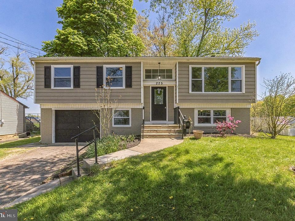 1st image of 225 Mardale Dr