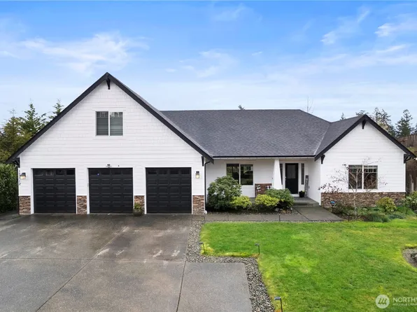 17112 25th Street Ct E, Lake Tapps, WA 98391