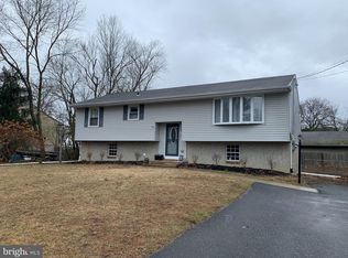 207 Walnut Ave, Berlin, NJ 08009