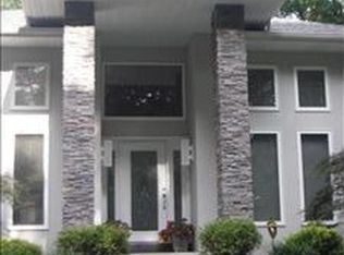 4526 Eagle Estates Dr, Florissant, MO