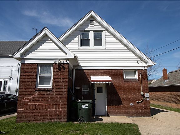 4th image of 19900 Newton Ave