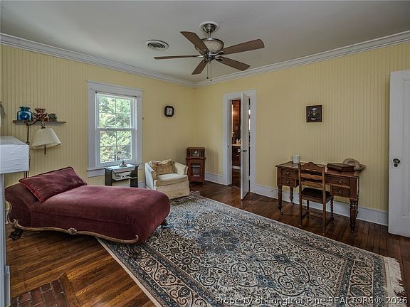 36th image of 212 E 3rd Ave