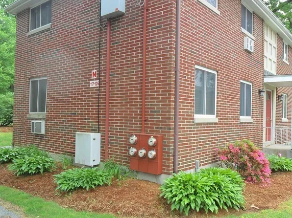 126 Wilson Dr #126, Framingham, MA 01702