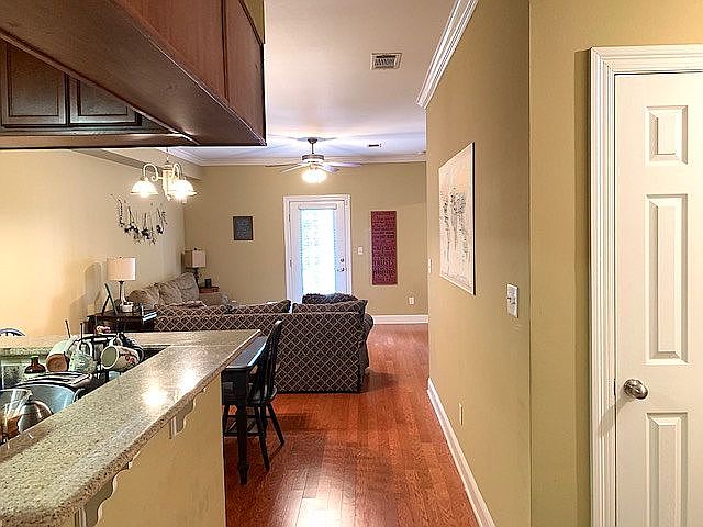 1st image of 3218 Veterans Memorial Pkwy #1110