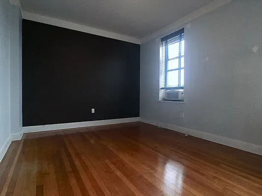 Rented by Sovereign Associates | media 25