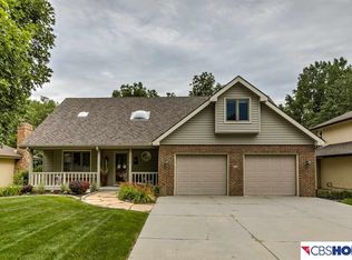 16019 Capitol Ave, Omaha, NE 68118