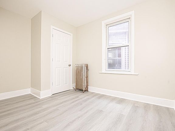 5th image of 28 N 18th St