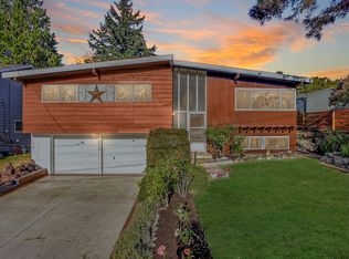 10615 34th Ave SW, Seattle, WA 98146