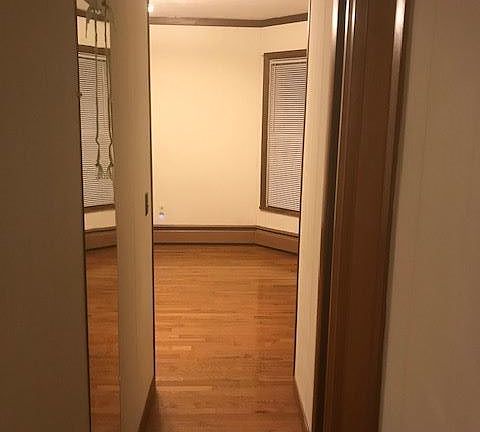 2231 GCA Apt. D Picture 5