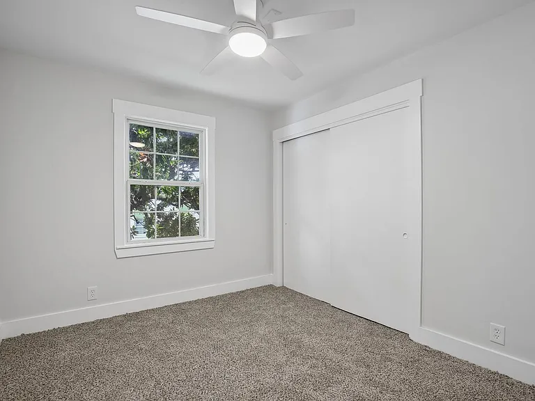 Chateau Apartments - Newly Renovated 1, 2 & 3-Bedrooms at 24th & Hillsboro Village — Photo 30