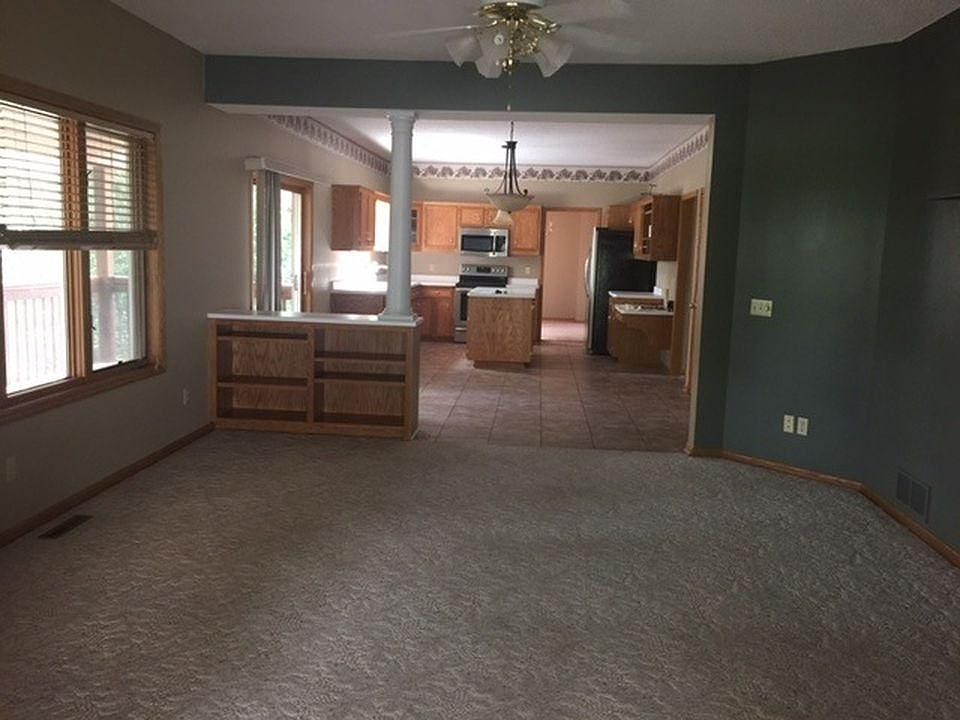 2nd image of 17367 Rosalla Dr