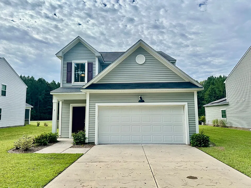 7 Woodland Ct